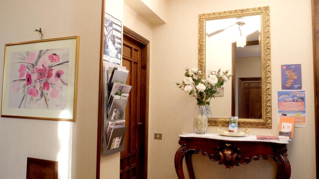 B&B Le Rose Siderno Exteriör bild
